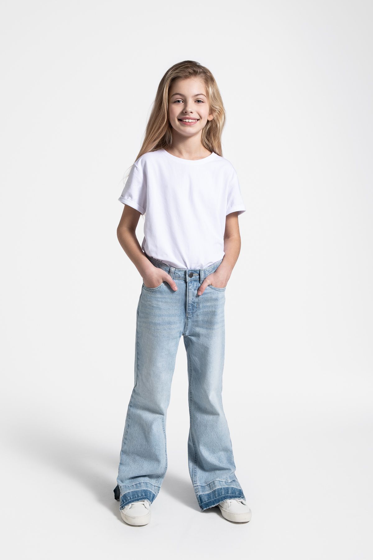 Spodnie jeansowe WIDE LEG czarne z kieszeniami o fasonie
