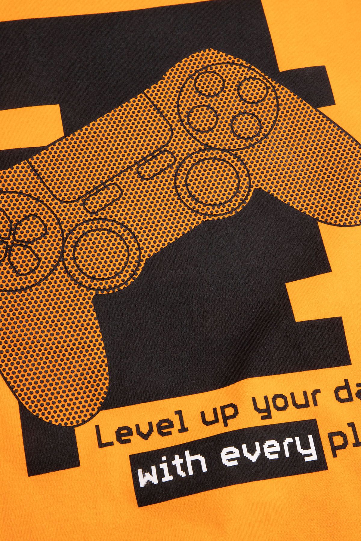 T-shirt z krótkim rękawem pomarańczowy z gamerskim nadrukiem