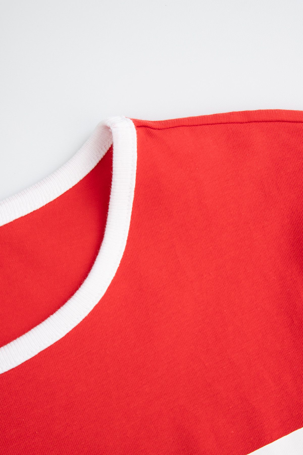 T-shirt with Short Sleeves Red with Front Print - Coccodrillo