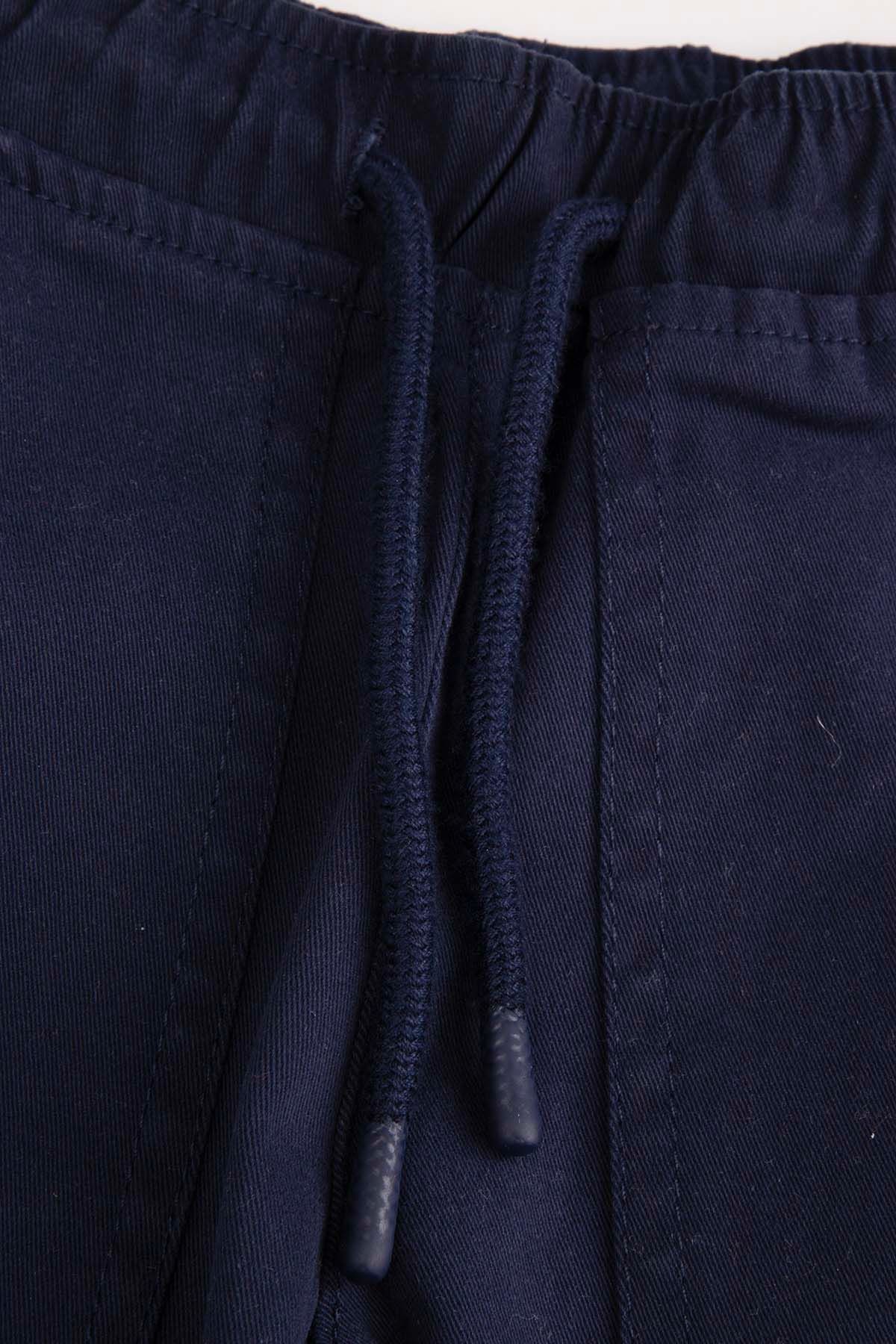 【NONCODE】Dian Stitch Training Pants Spodnie tkaninowe granatowe z kieszeniami o fasonie SLIM