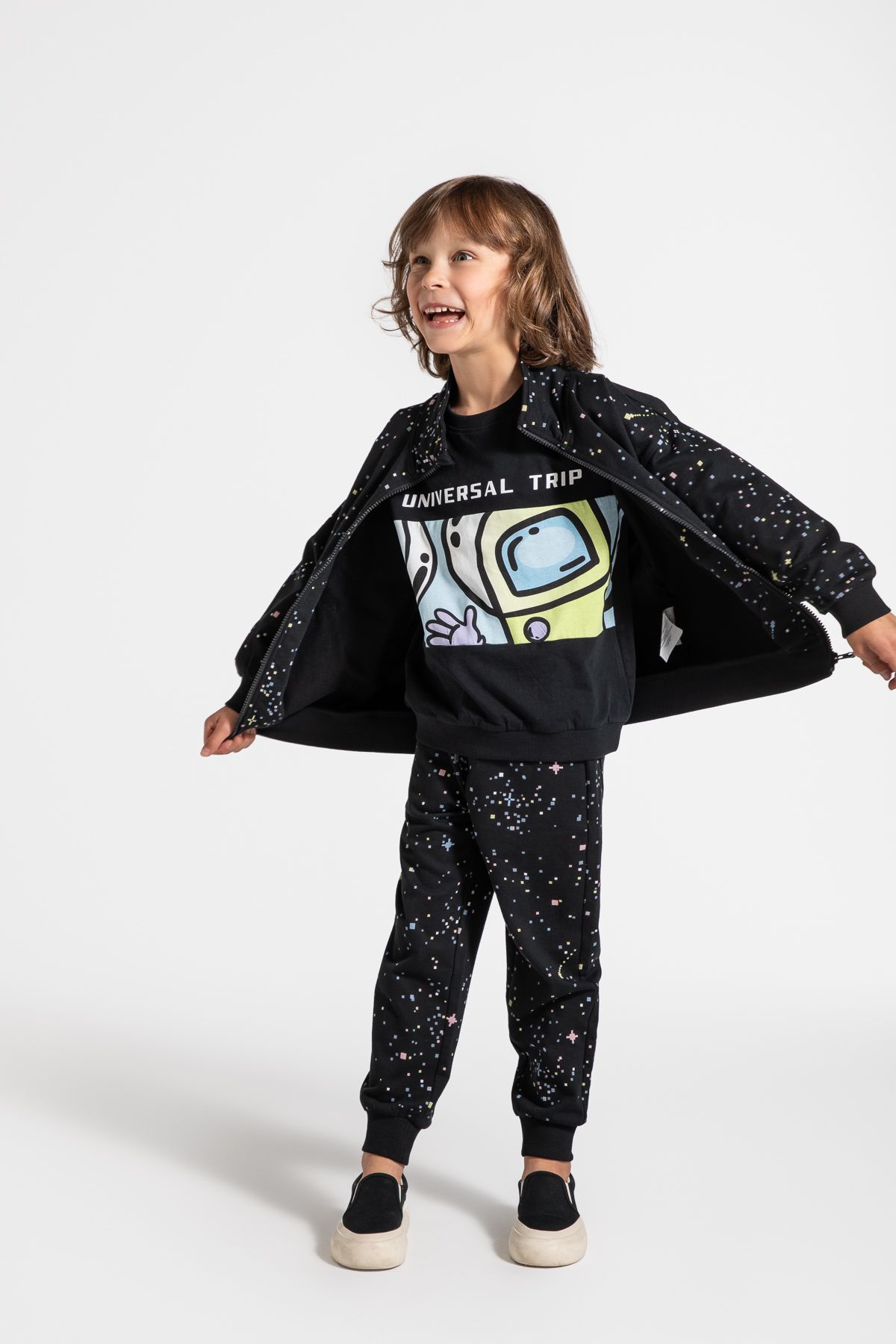 ★LMC★ SURPRISE BEAR SWEATSHIRT black 0LM44FSW372BLK Sweatshirt with seam details - PULL&BEAR