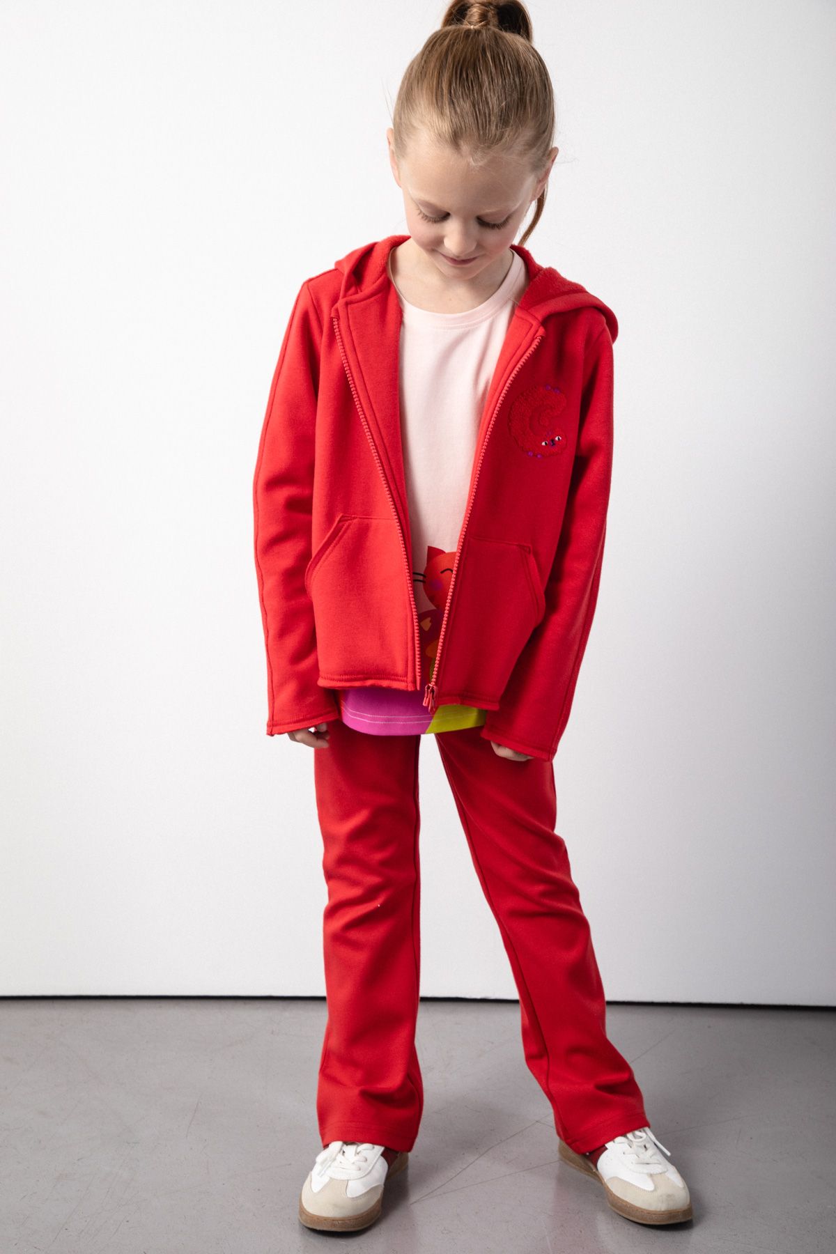 防寒超ふわもこBACK LOGO OVERSIZE OUTER【RED】 s-l1200.jpg