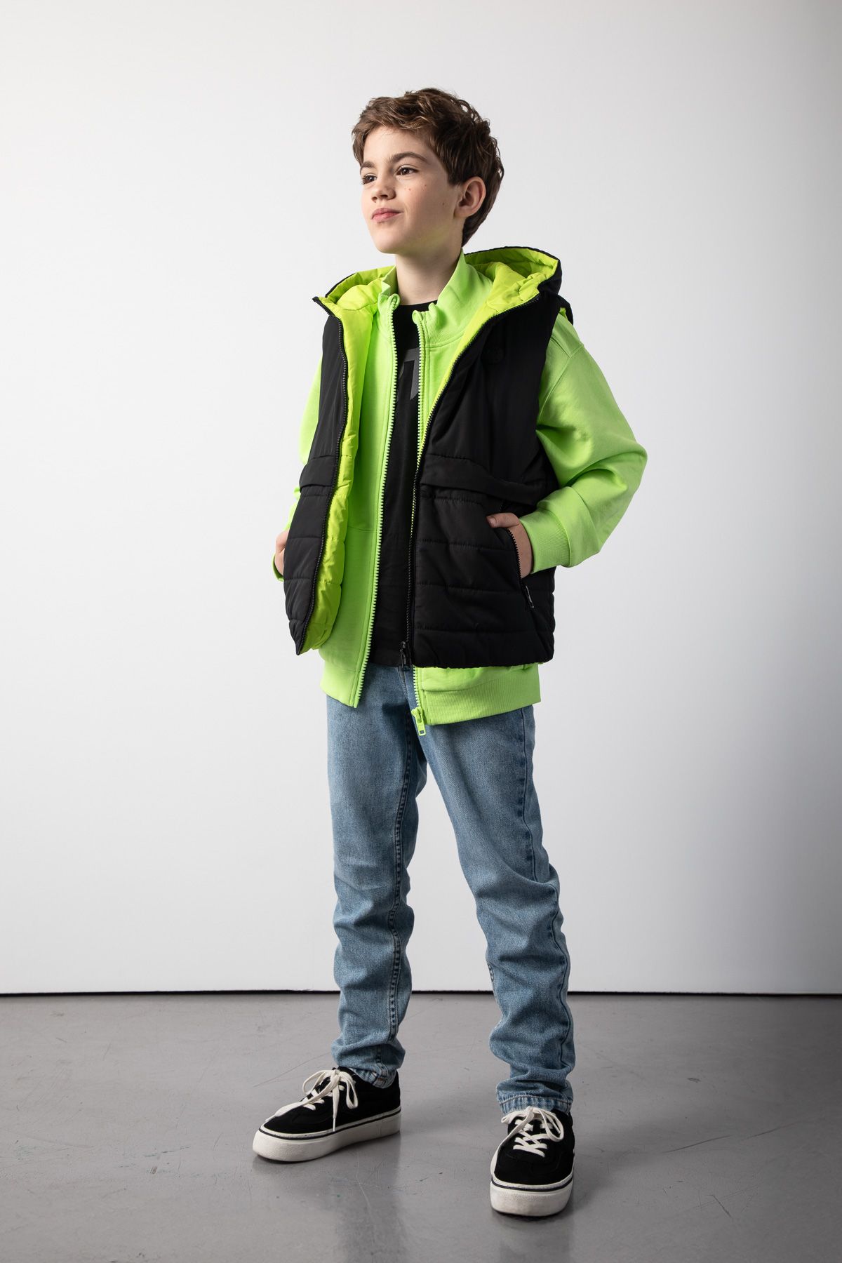 Reversible Vest multicolored hoodie with pockets - Coccodrillo