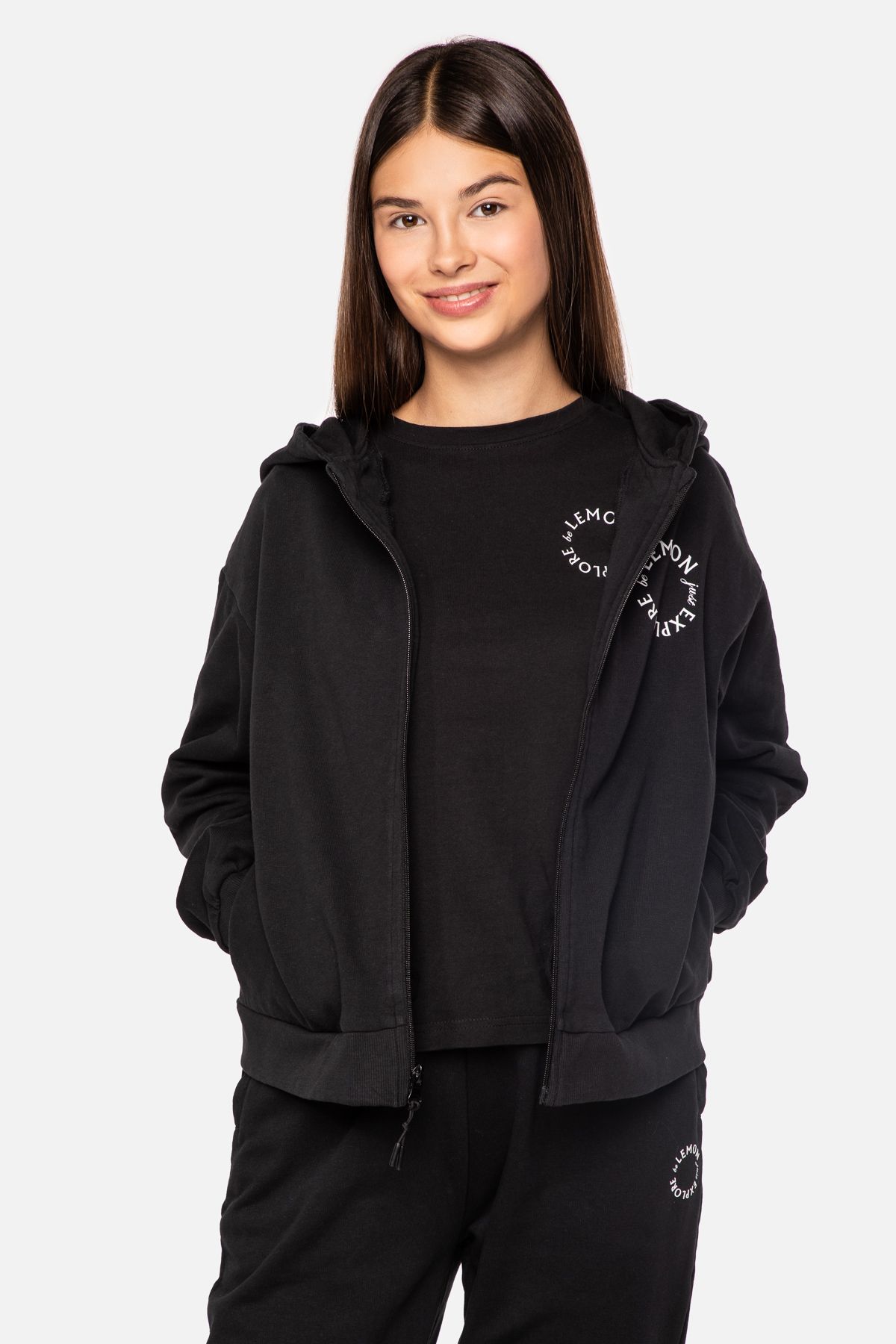 poohsan0422ページ Bluza rozpinana dziewczęca dresowa z kapturem i kieszeniami