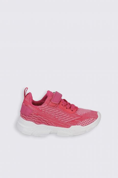 Sneakersy na rzepy różowe z białą podeszwą